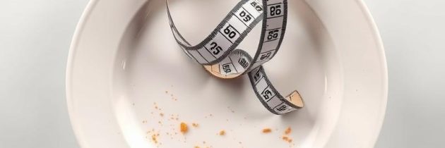 Bulimia: objawy, przyczyny i skutki zdrowotne zaburzenia odżywiania